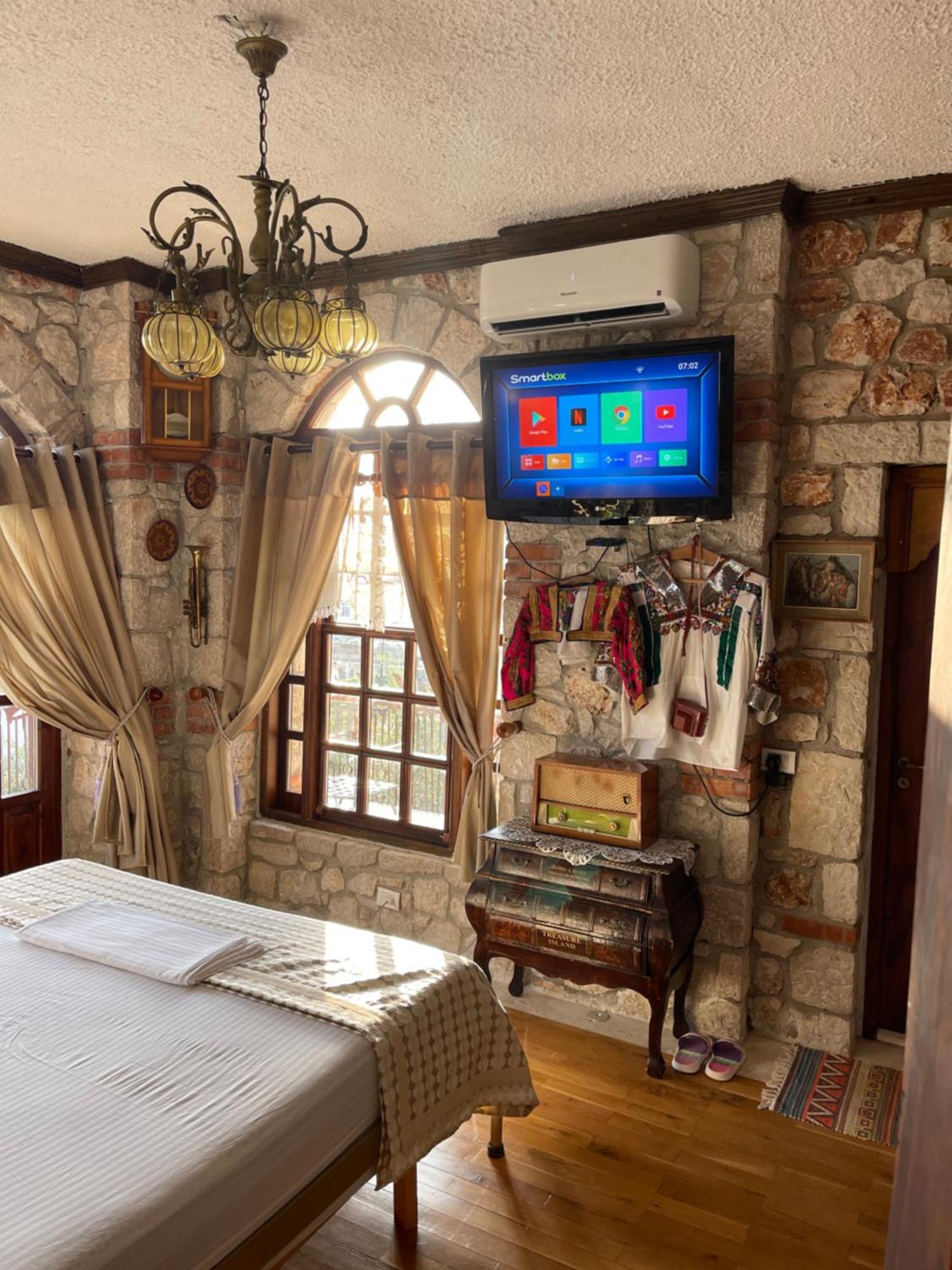 Solomon&Sons Hotel Dhermi Luaran gambar