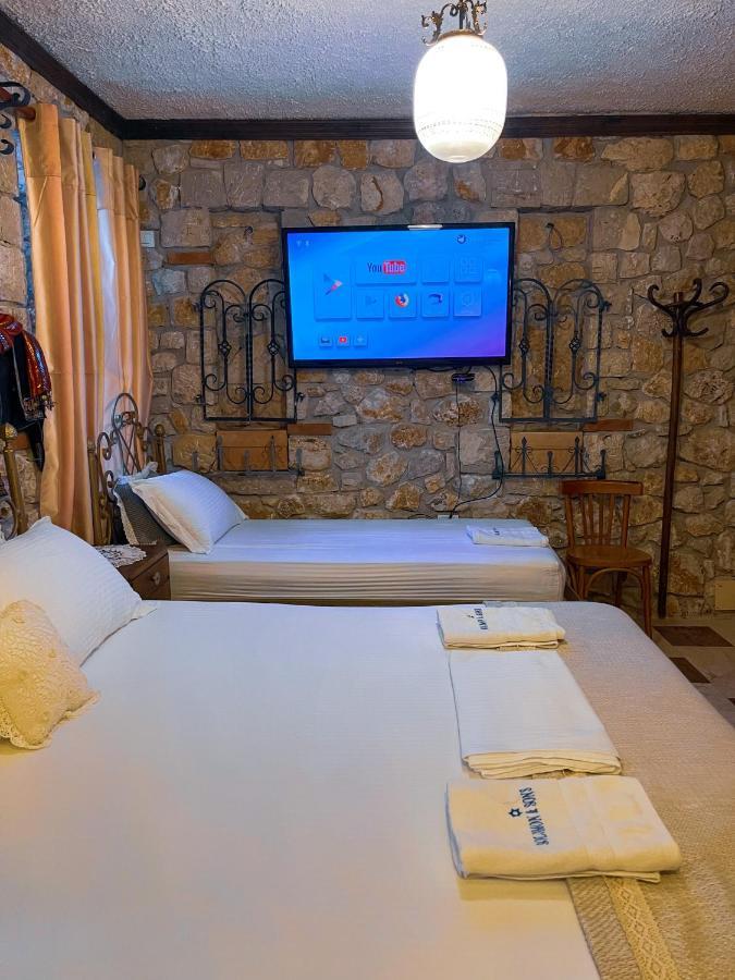 Solomon&Sons Hotel Dhermi Luaran gambar